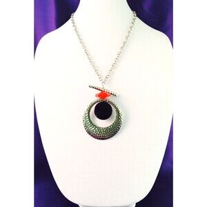 New Statement Necklace Hammered Silver Tone Black Red Beads - 6Z